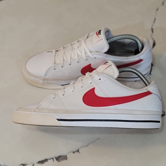 Nike Court Legacy Low "white/university red" Gently Worn, Great Cond. Wmns 7 - Picture 3 of 10